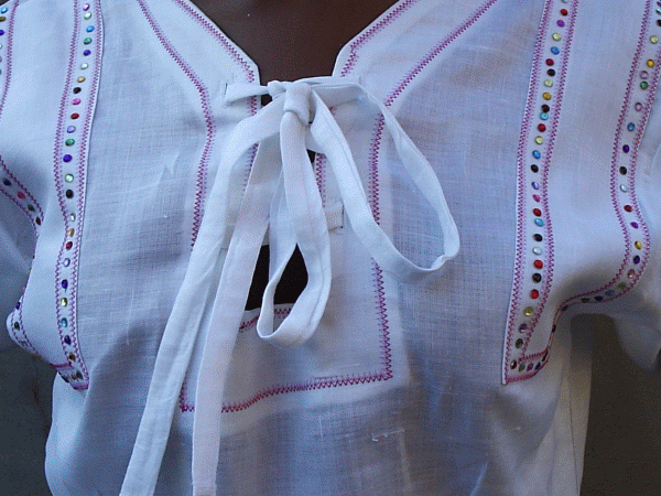 White kaftan with stone details